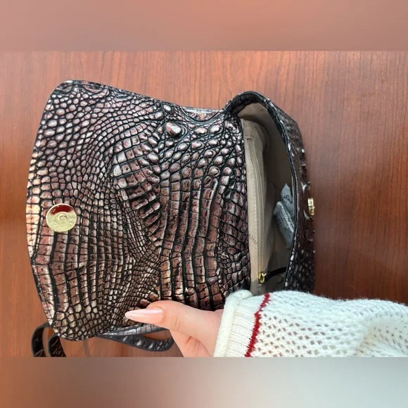 Brahmin Pink Crossbody Bag with Textured Design - Picture 2 of 3